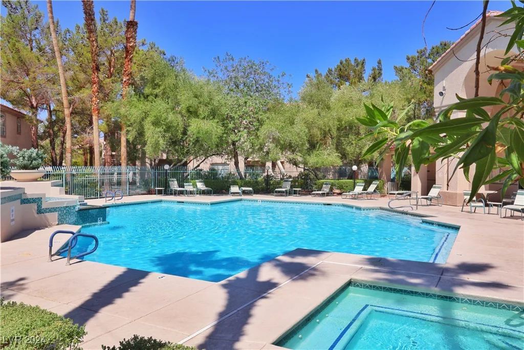 5415 Harmon, Las Vegas, NV 89103