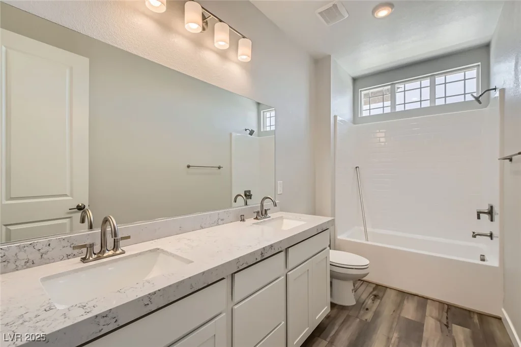 8401 Waterwood, Las Vegas, NV 89166