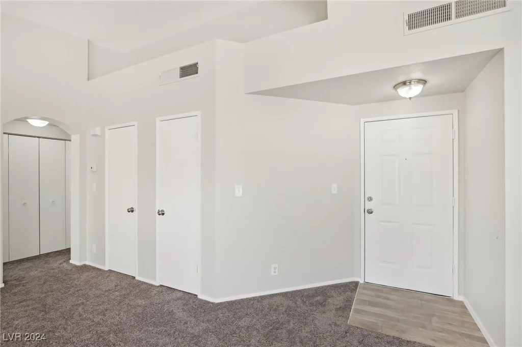 4811 Black Bear, Las Vegas, NV 89149
