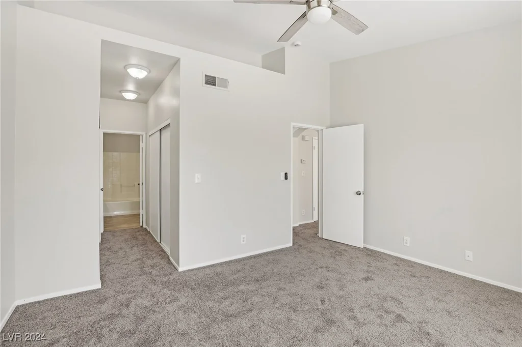 4811 Black Bear, Las Vegas, NV 89149