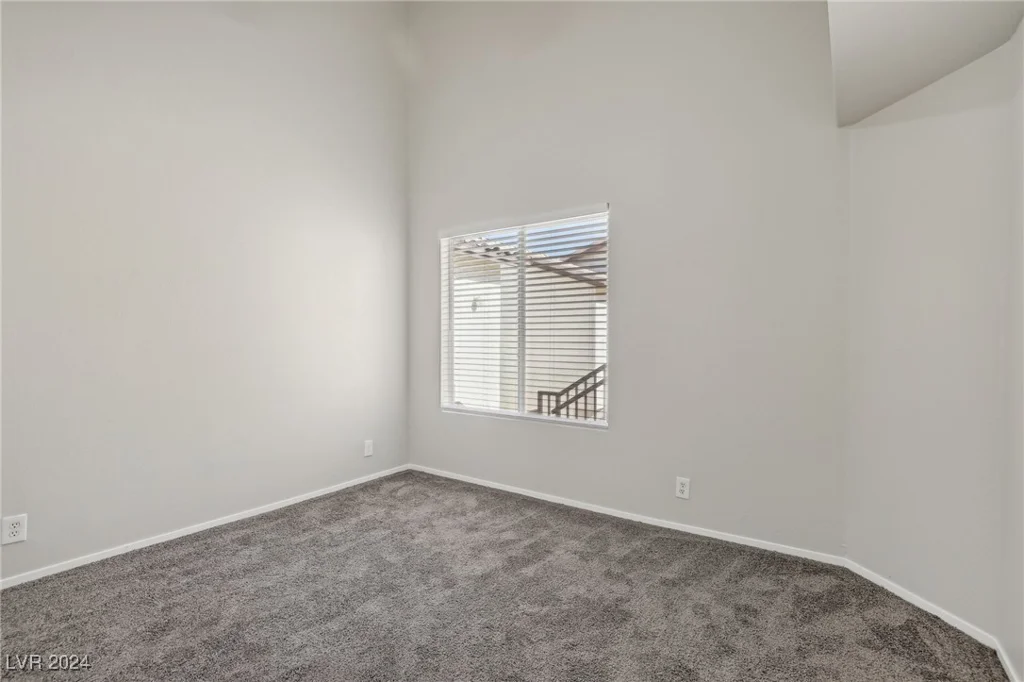 4811 Black Bear, Las Vegas, NV 89149