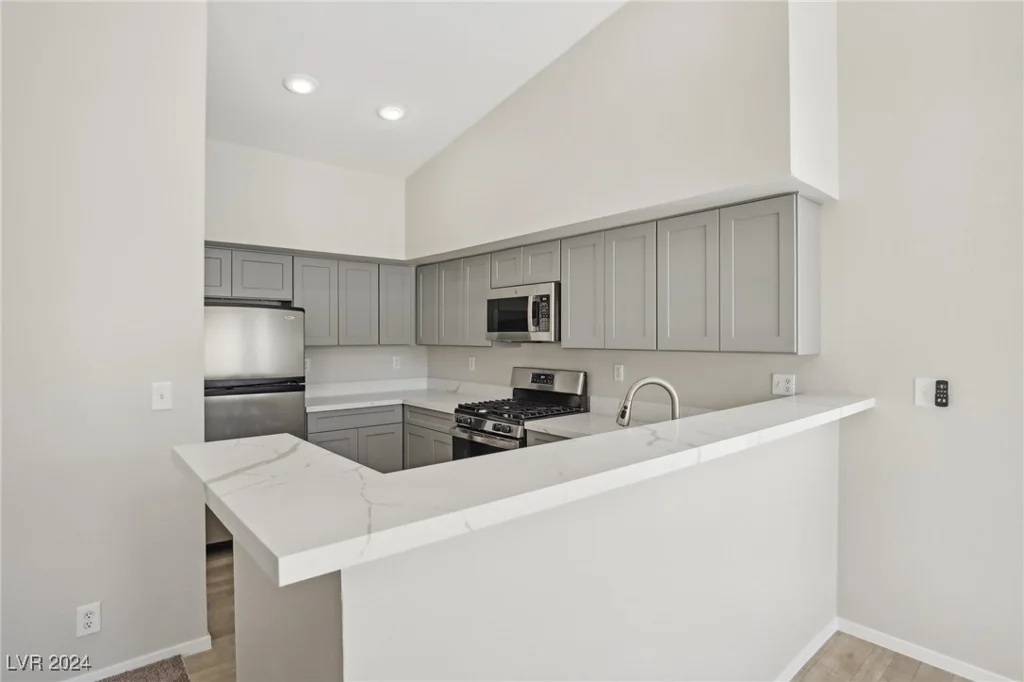 4811 Black Bear, Las Vegas, NV 89149