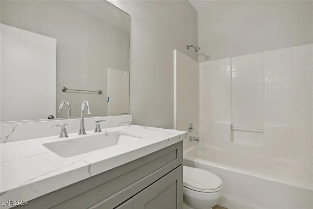 4811 Black Bear, Las Vegas, NV 89149