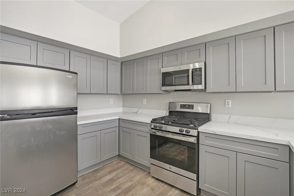 4811 Black Bear, Las Vegas, NV 89149