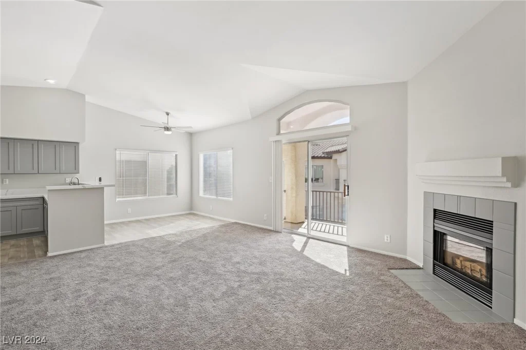 4811 Black Bear, Las Vegas, NV 89149