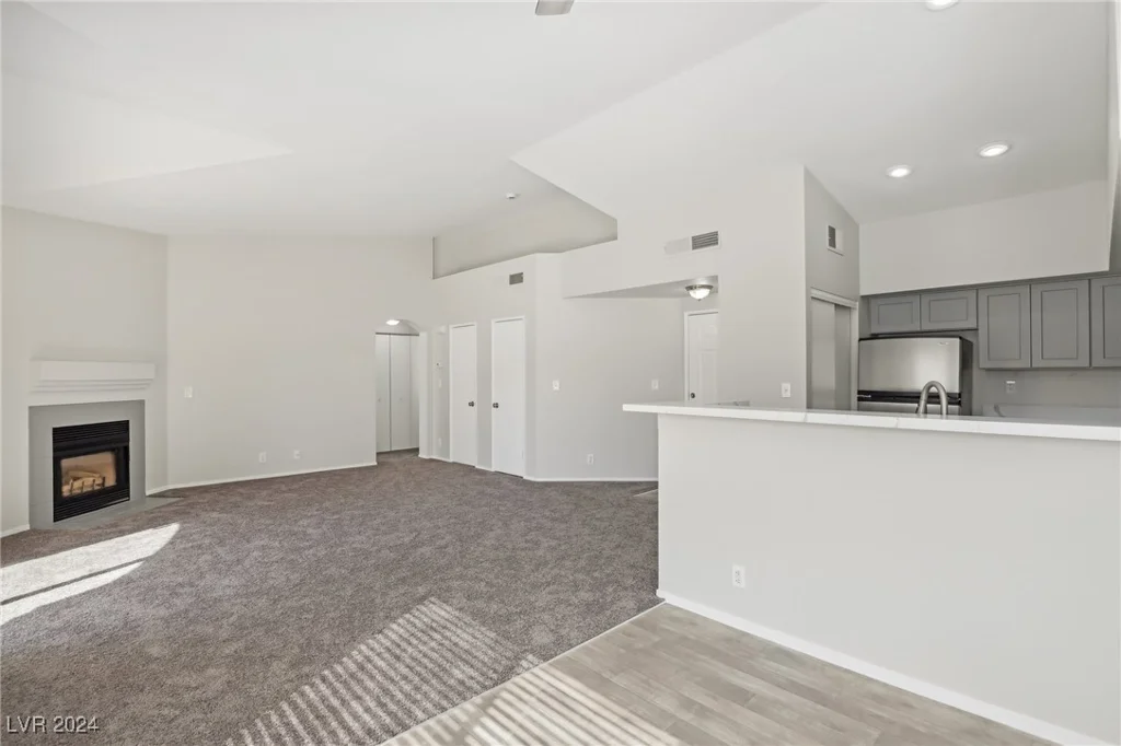 4811 Black Bear, Las Vegas, NV 89149