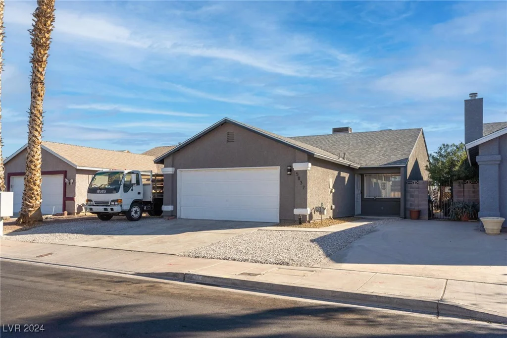 5837 Natures, Las Vegas, NV 89122
