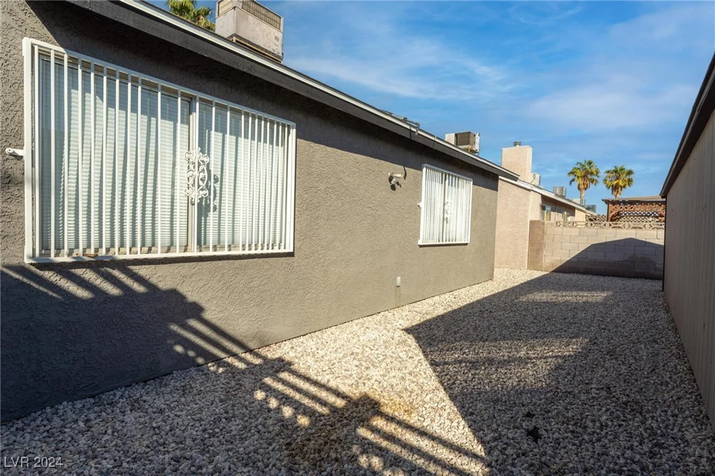 5837 Natures, Las Vegas, NV 89122