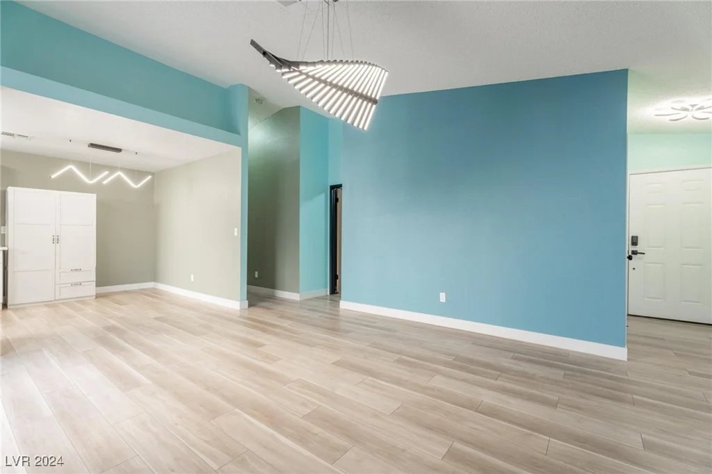 5837 Natures, Las Vegas, NV 89122