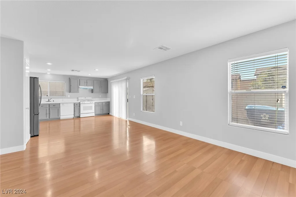 5953 Peach Nectar, Las Vegas, NV 89142