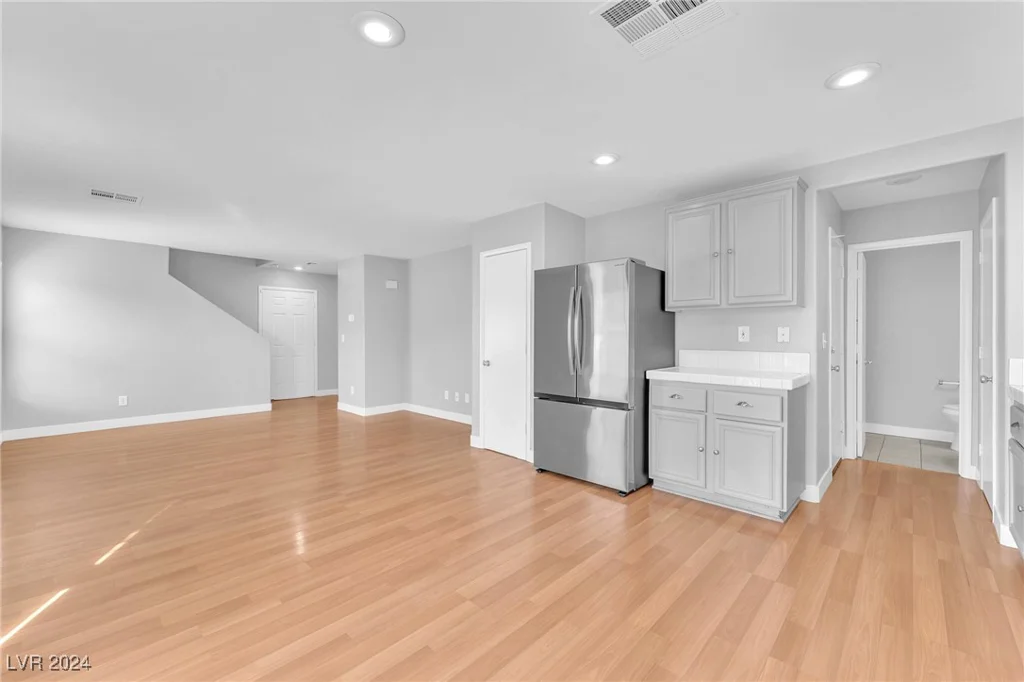 5953 Peach Nectar, Las Vegas, NV 89142