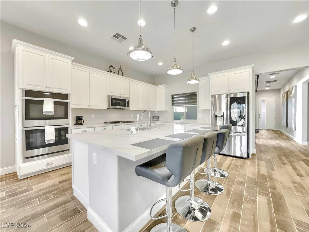 789 Cadence View, Henderson, NV 89011