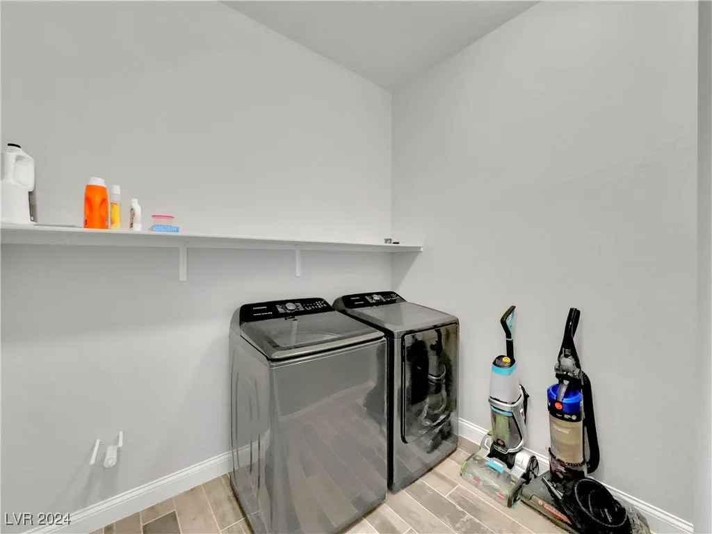 789 Cadence View, Henderson, NV 89011
