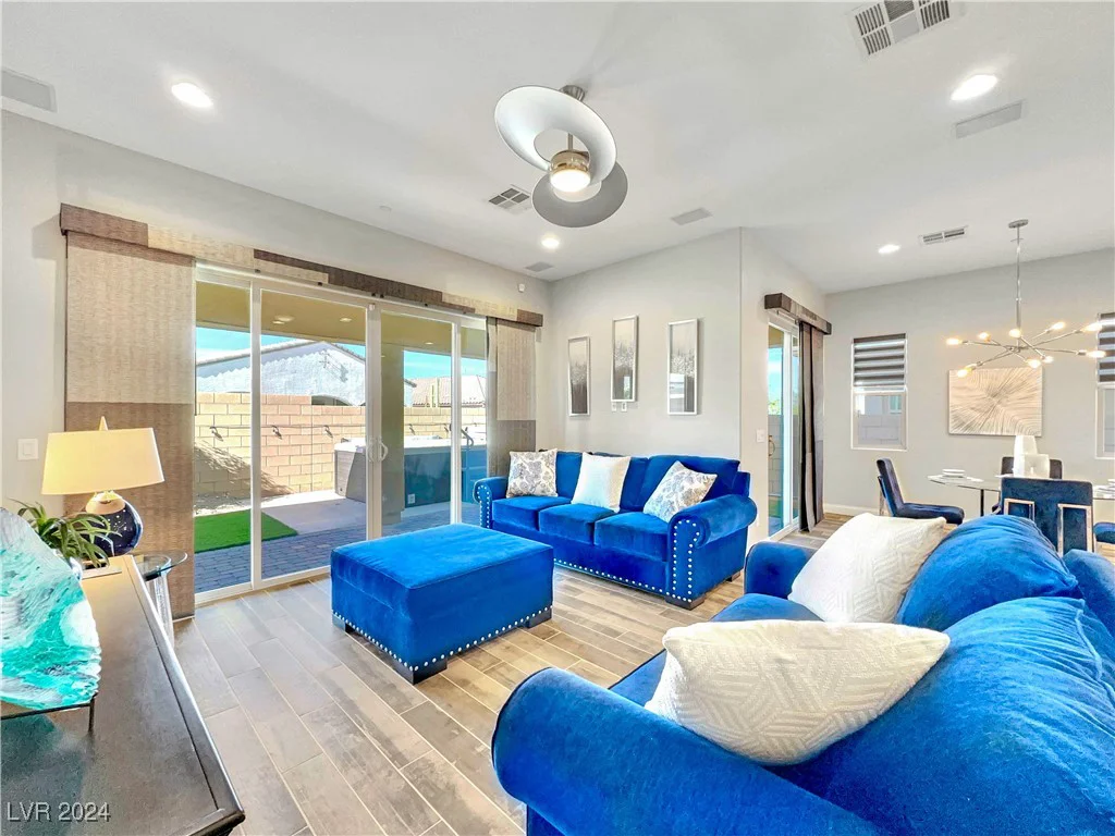 789 Cadence View, Henderson, NV 89011
