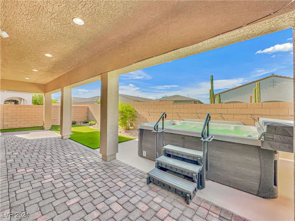 789 Cadence View, Henderson, NV 89011