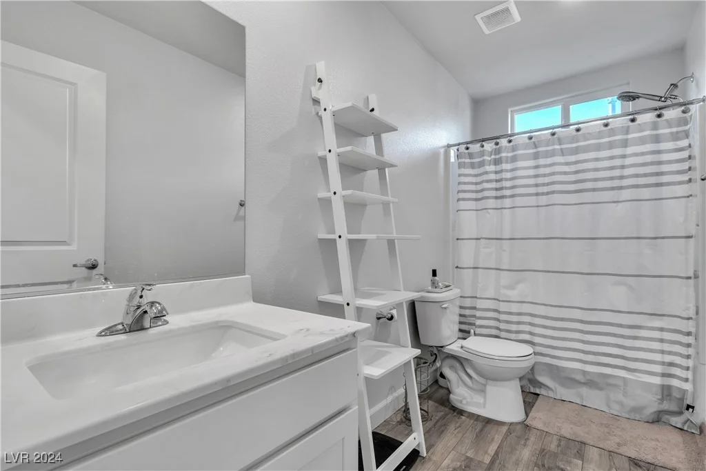 6294 Whippet, Las Vegas, NV 89122