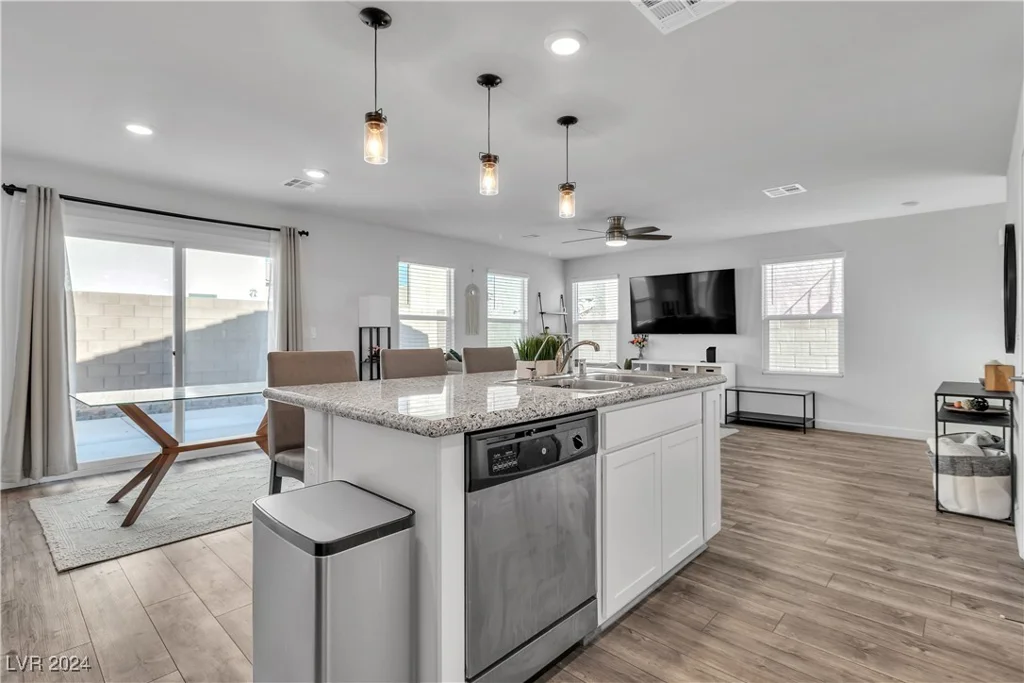 6294 Whippet, Las Vegas, NV 89122