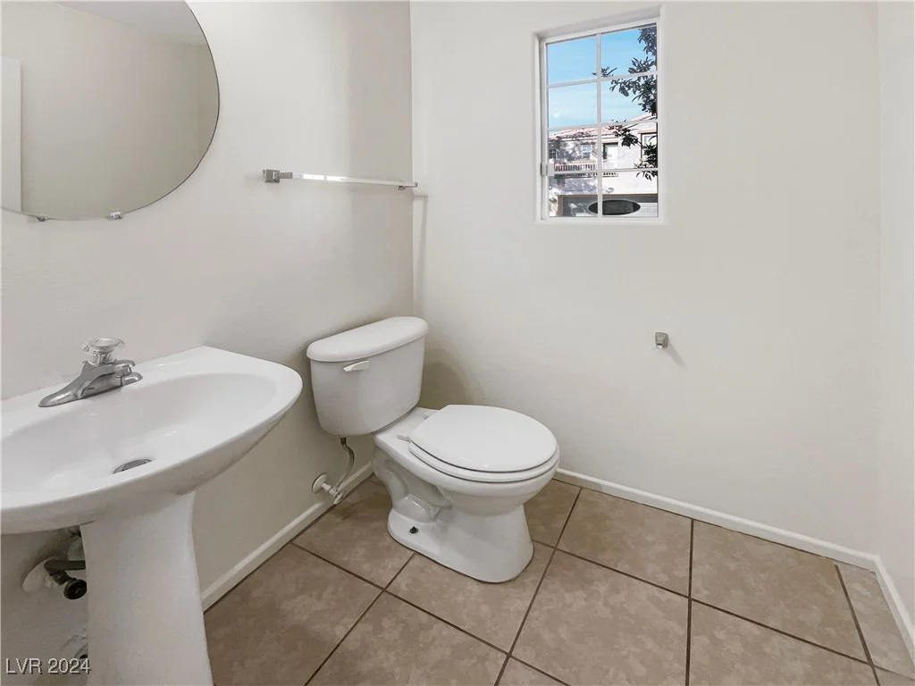 9143 Epworth, Las Vegas, NV 89148