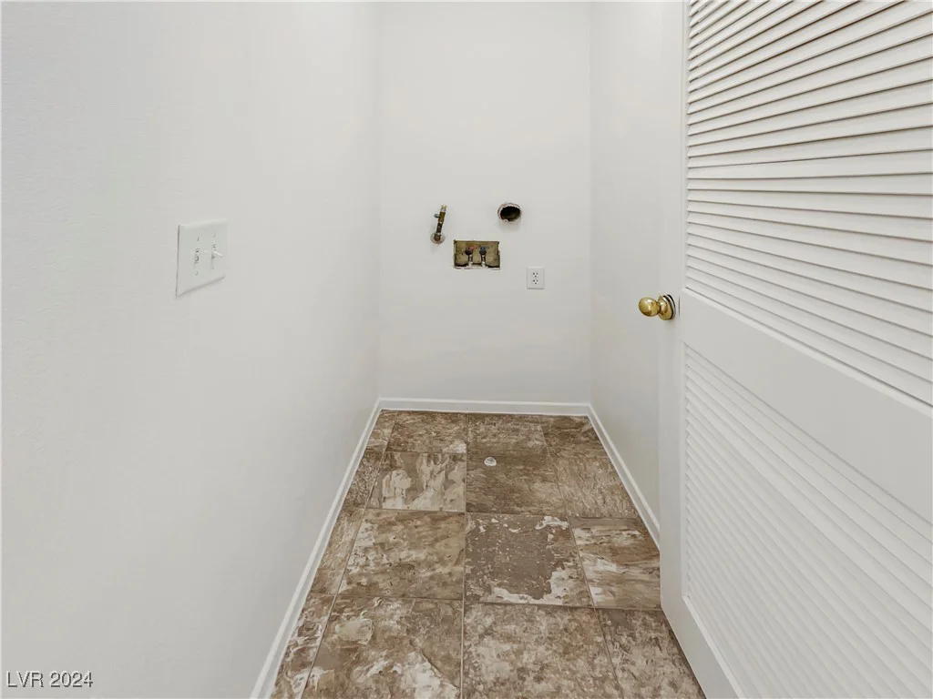 9143 Epworth, Las Vegas, NV 89148