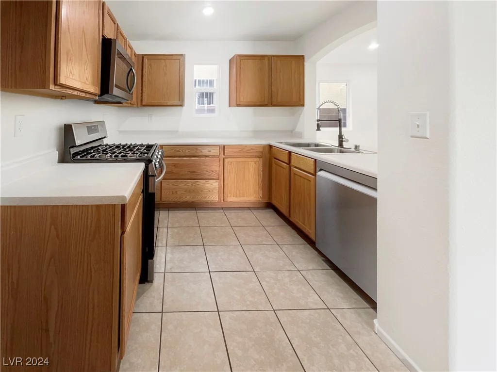9143 Epworth, Las Vegas, NV 89148