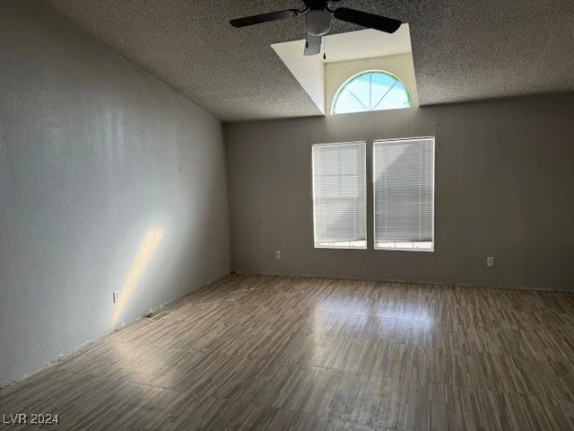 41 Tonopah, Pahrump, NV 89048