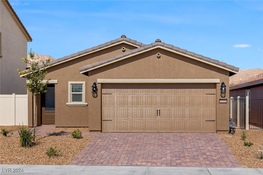 4207 Gold Desert, North Las Vegas, NV 89032