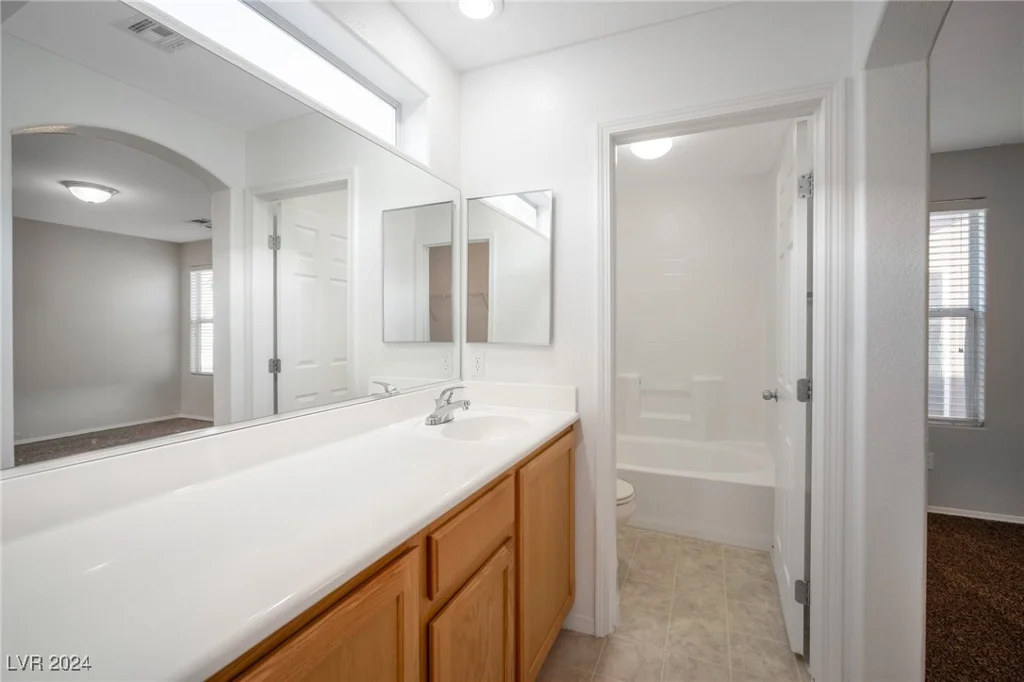 11935 Camden Brook, Las Vegas, NV 89183