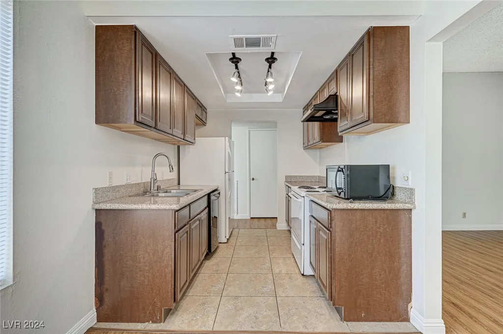 4340 Gannet, Las Vegas, NV 89103