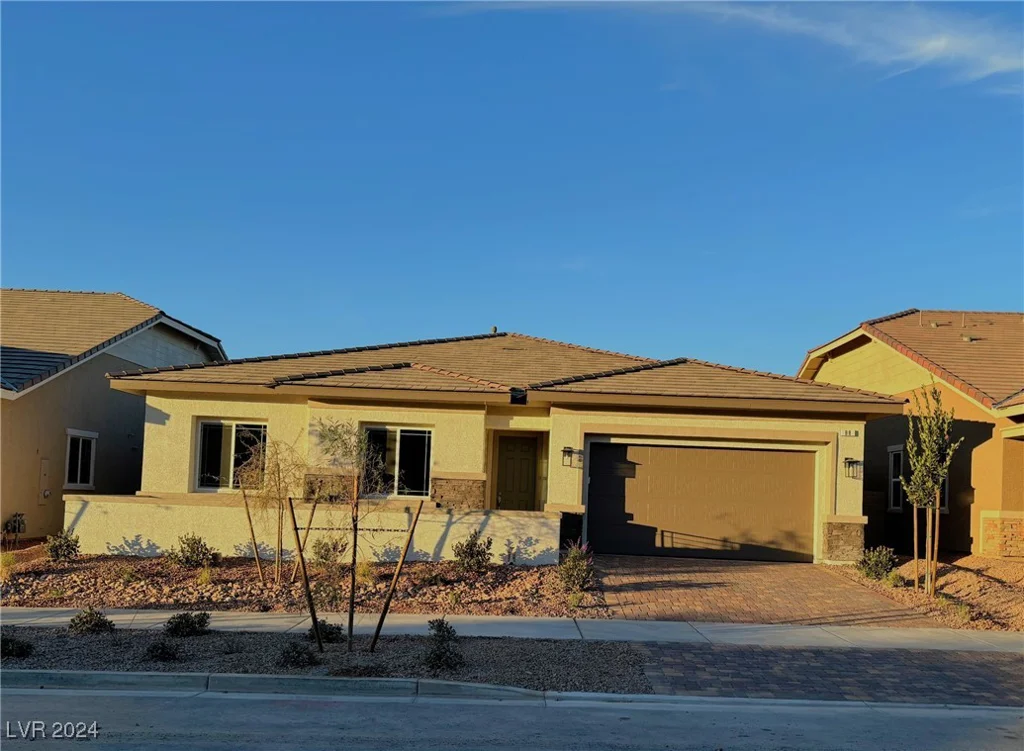 88 Ella Ashman, Henderson, NV 89011
