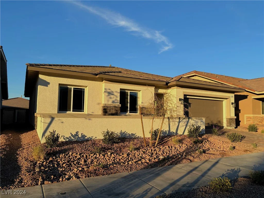 88 Ella Ashman, Henderson, NV 89011