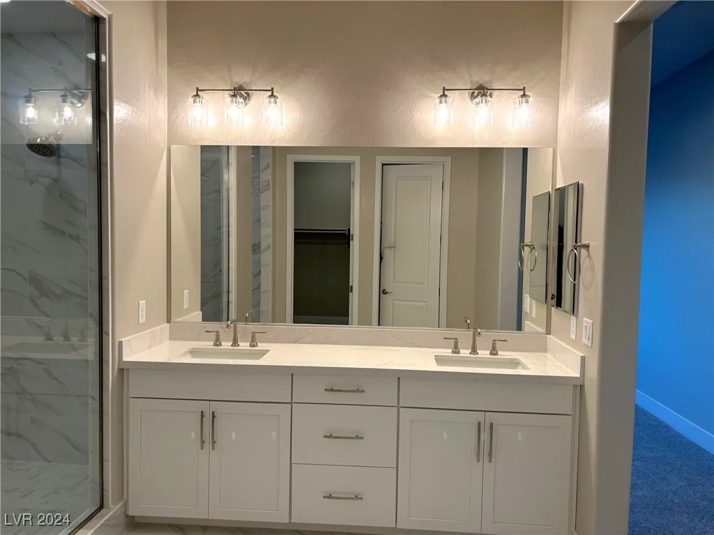 88 Ella Ashman, Henderson, NV 89011
