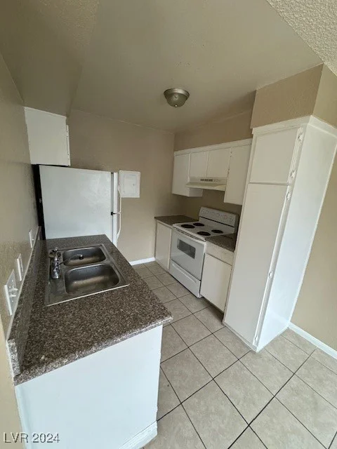 2605 Cedar, Las Vegas, NV 89101