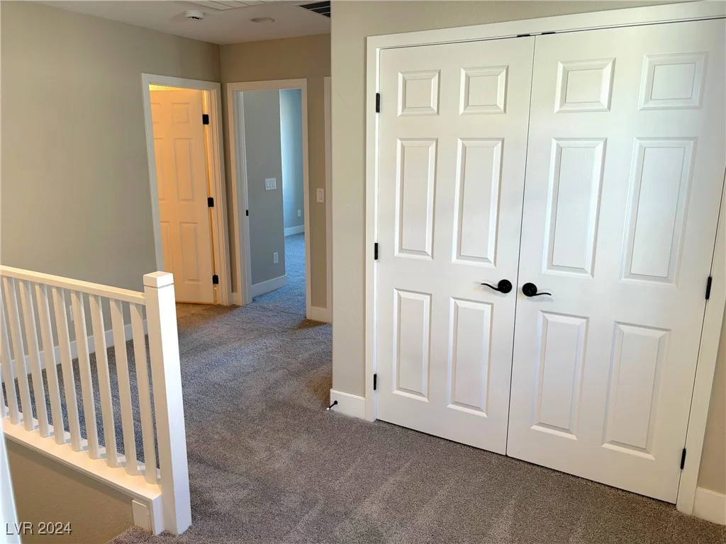 1041 Ferodale, North Las Vegas, NV 89084