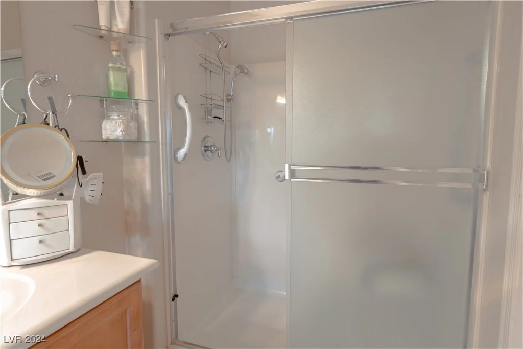 3847 Budenny, Las Vegas, NV 89122