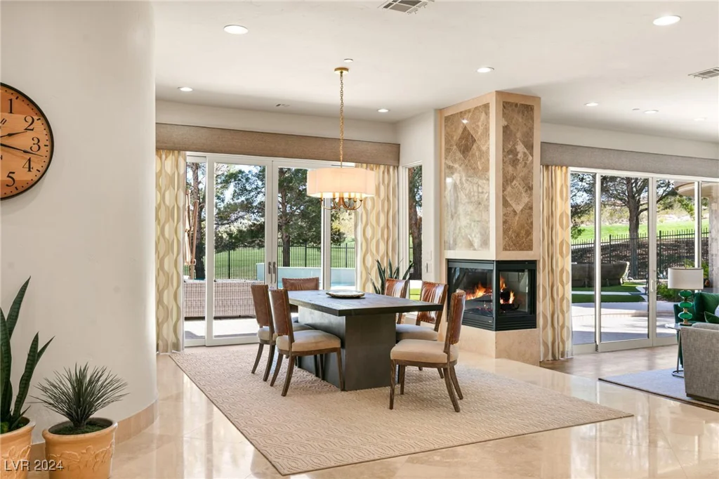 31 Eagles Landing, Las Vegas, NV 89141