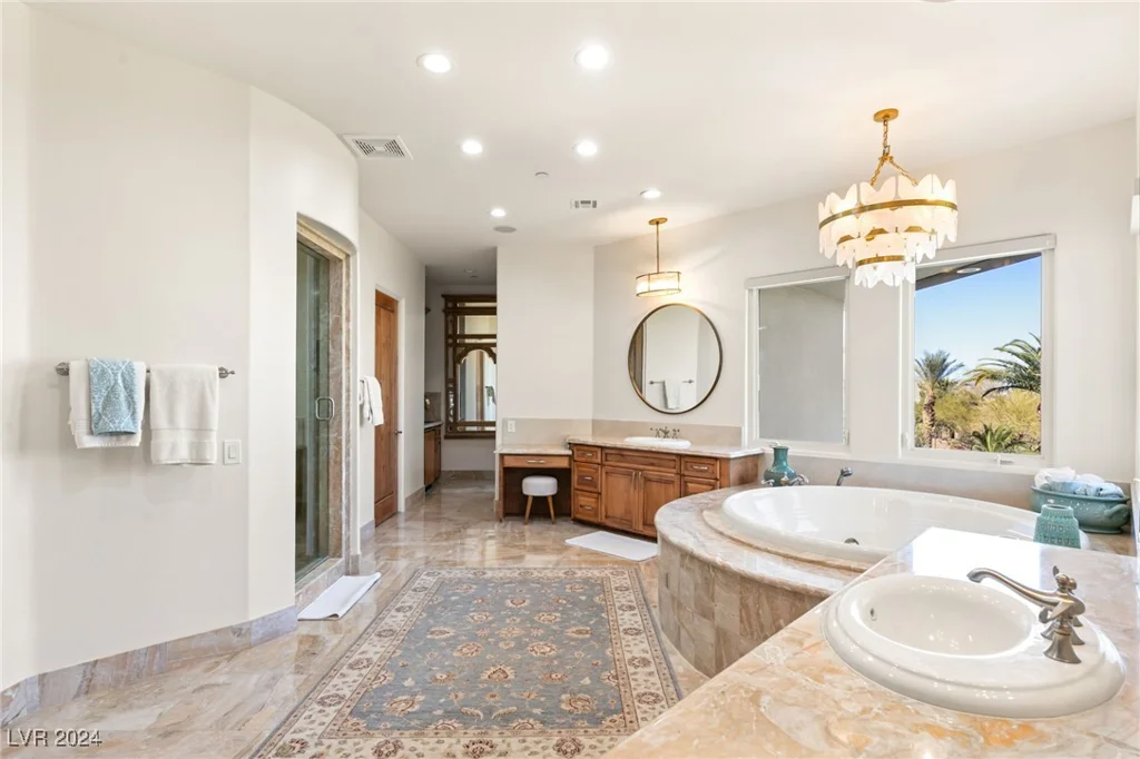 31 Eagles Landing, Las Vegas, NV 89141