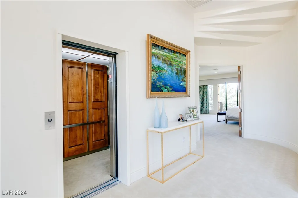 31 Eagles Landing, Las Vegas, NV 89141