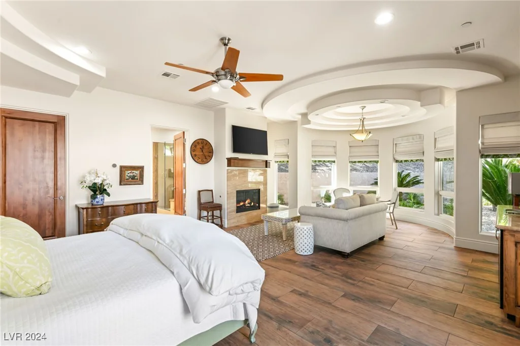 31 Eagles Landing, Las Vegas, NV 89141