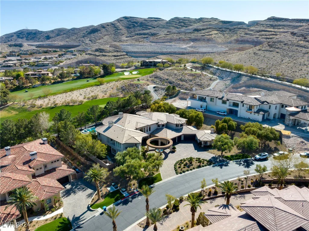 31 Eagles Landing, Las Vegas, NV 89141
