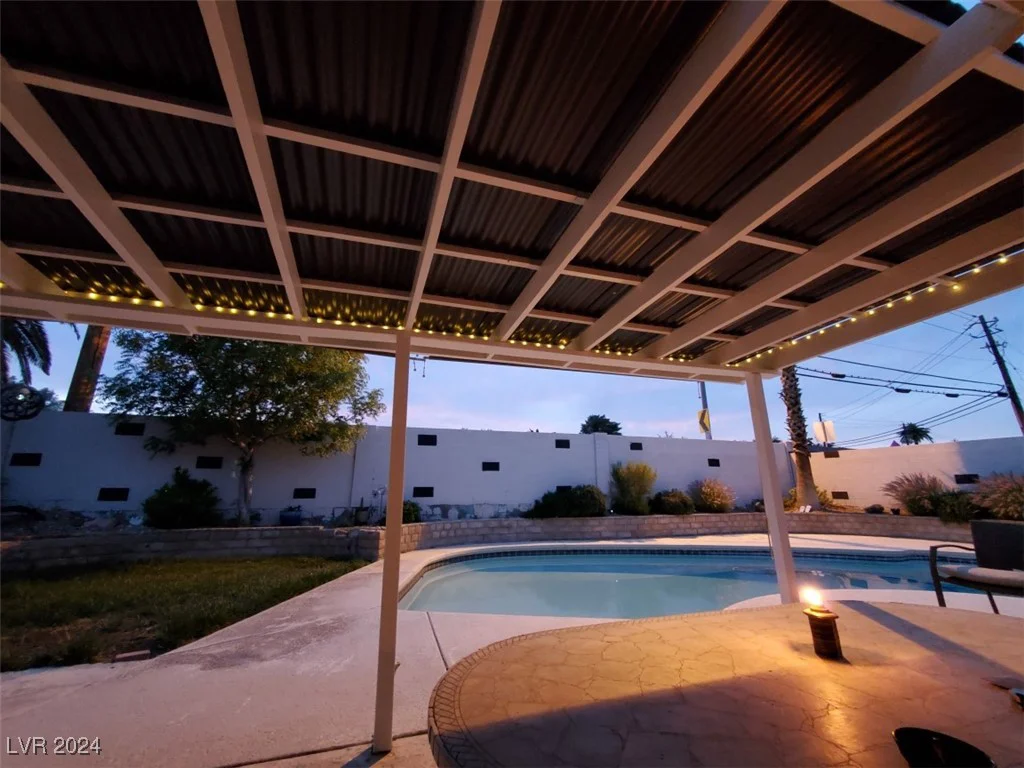 4369 Greenhill, Las Vegas, NV 89121
