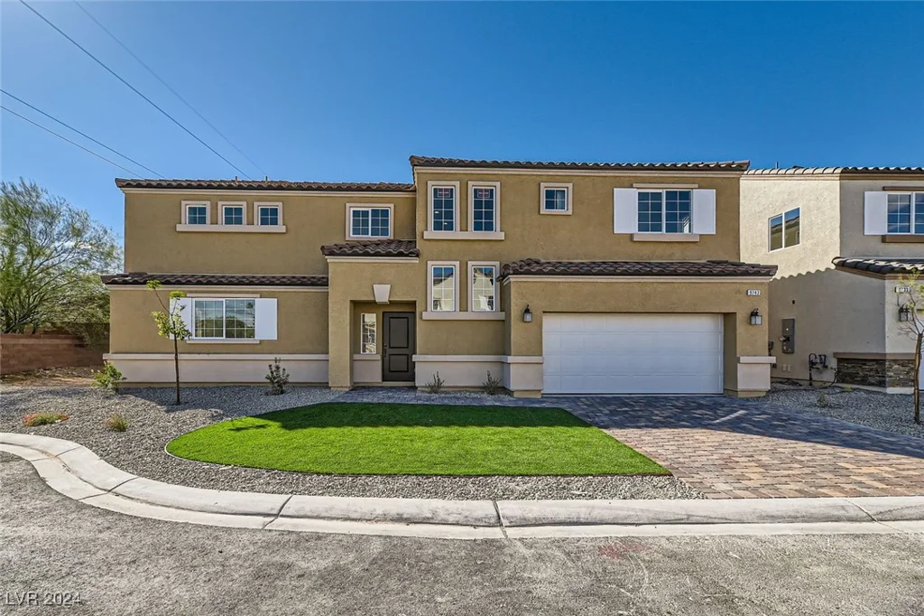 9742 Rocket Grove, Las Vegas, NV 89178