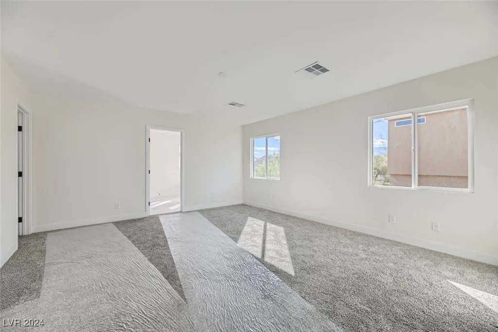 9742 Rocket Grove, Las Vegas, NV 89178