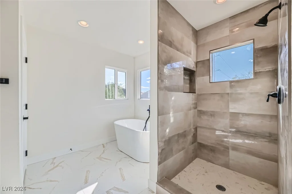 9742 Rocket Grove, Las Vegas, NV 89178
