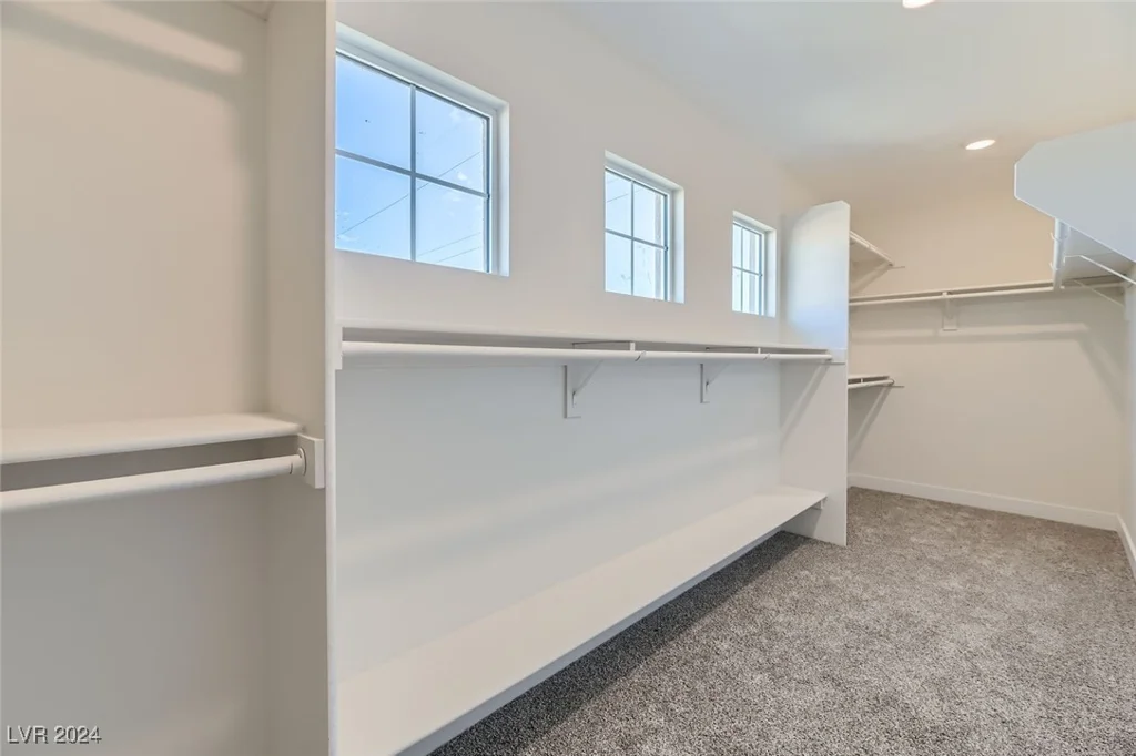 9742 Rocket Grove, Las Vegas, NV 89178