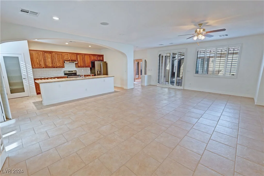 5365 VOLTERRA, Pahrump, NV 89061
