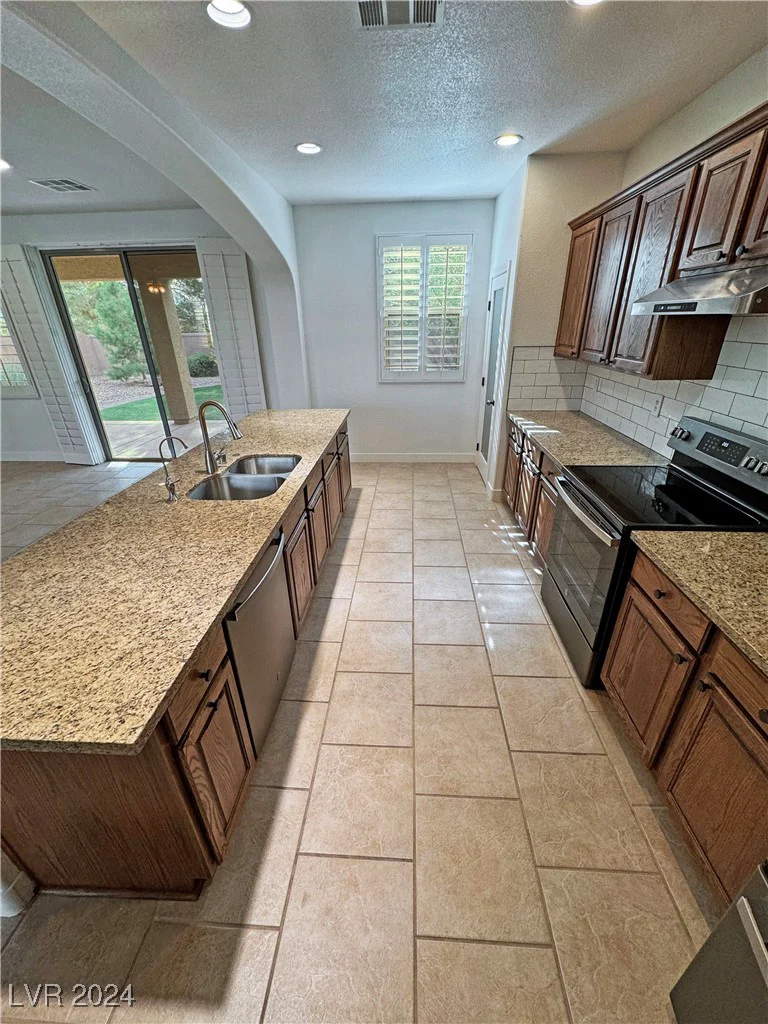 5365 VOLTERRA, Pahrump, NV 89061