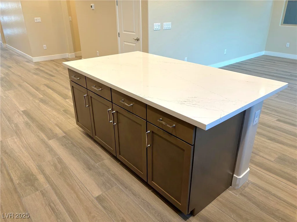 2208 Fish Hawk, Las Vegas, NV 89138