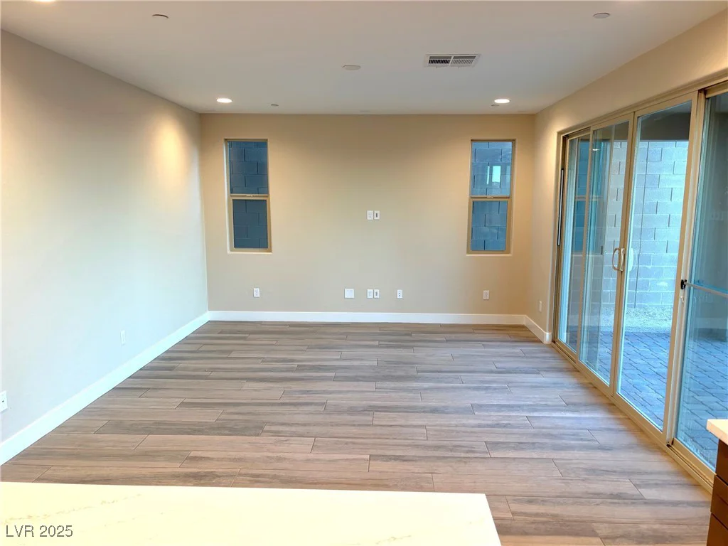2208 Fish Hawk, Las Vegas, NV 89138