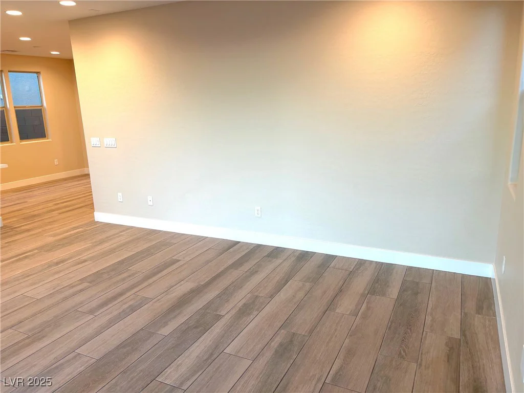 2208 Fish Hawk, Las Vegas, NV 89138