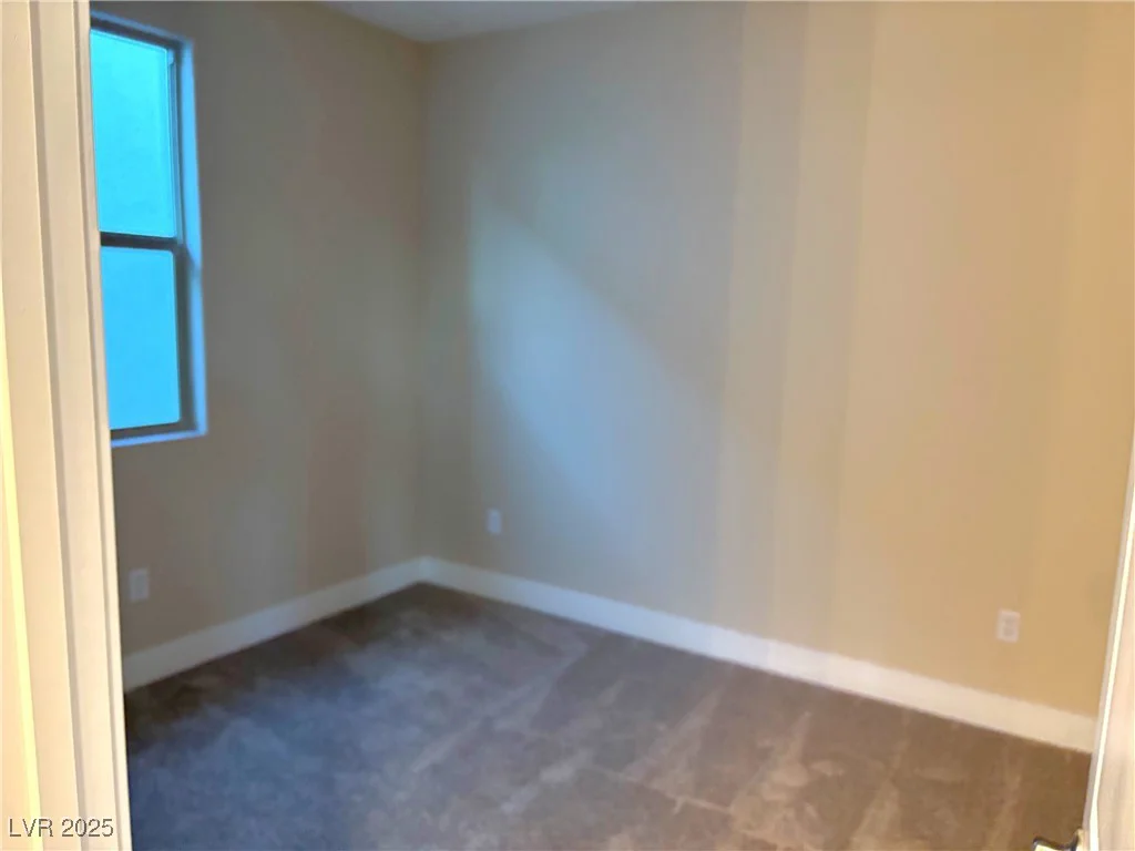 2208 Fish Hawk, Las Vegas, NV 89138